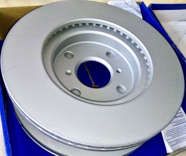 Тормозной диск ATE передний для Toyota WiLL Cypha 2001-2005. Артикул 24.0120-0175.1