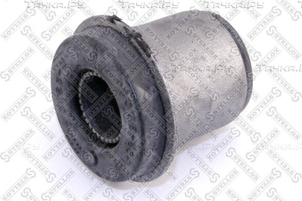 Сайлентблок переднего рычага подвески Stellox. Артикул 87-98035-SX