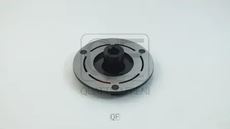 Прижимная пластина муфты компрессора (Quattro Freni). Артикул qf80q00117