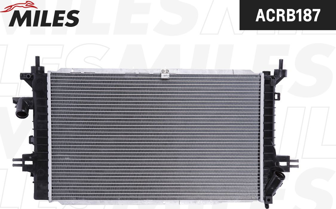 Радиатор охлаждения двигателя Miles (алюминий). Артикул ACRB187