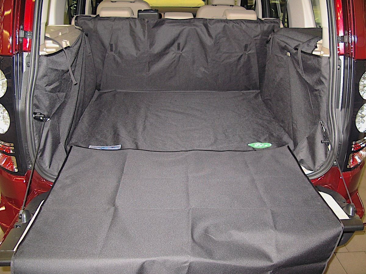 Защитный чехол AUTOSMSTUDIO "Standart" в багажник автомобиля для Land Rover Discovery III, IV (5/7-мест) 2004-2009 2009-2017, черный. Артикул TP-LRRDISC-STD-BL
