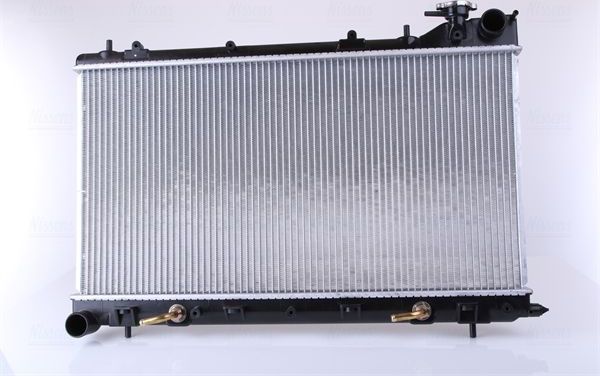 Радиатор охлаждения двигателя Nissens для Subaru Forester II 2003-2008. Артикул 67747