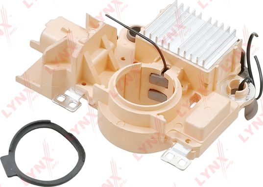 Реле-регулятор напряжения генератора LYNXauto для Peugeot Expert II 2007-2016. Артикул EA-92038