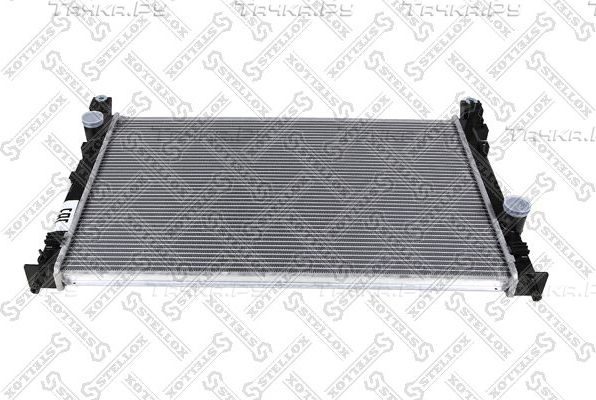 Радиатор охлаждения двигателя Stellox для Chrysler Pacifica CS 2003-2006. Артикул 10-26824-SX