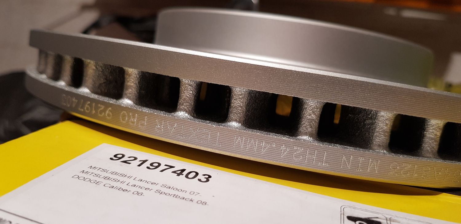 Тормозной диск Textar Pro. Артикул 92197403