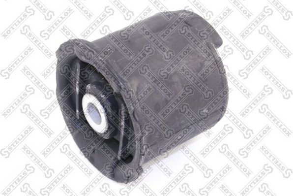Сайлентблок заднего рычага подвески Stellox. Артикул 71-31930-SX