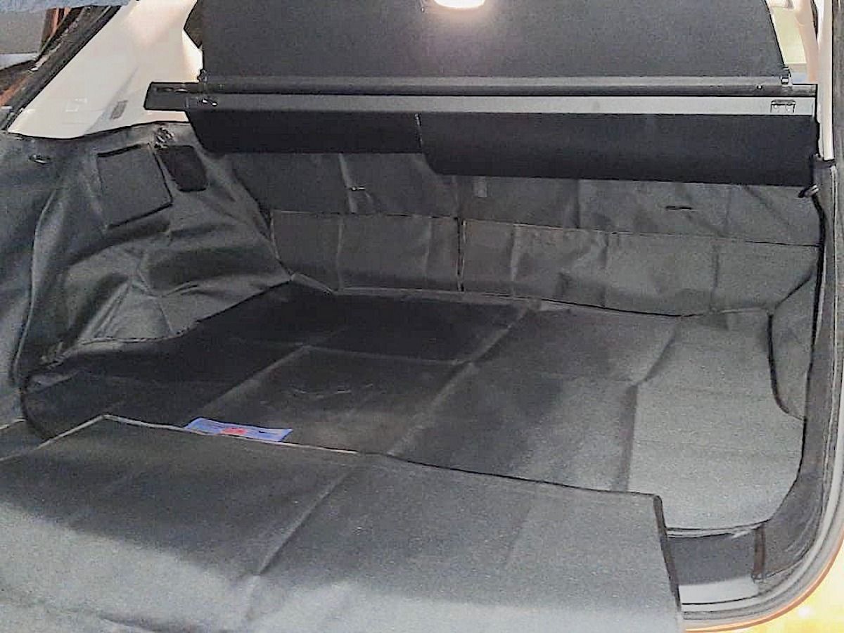 Защитный чехол AUTOSMSTUDIO "Maxi" в багажник автомобиля для Nissan Murano Z52 2016-2026, серый. Артикул TP-MURZ52-MAXI-GR