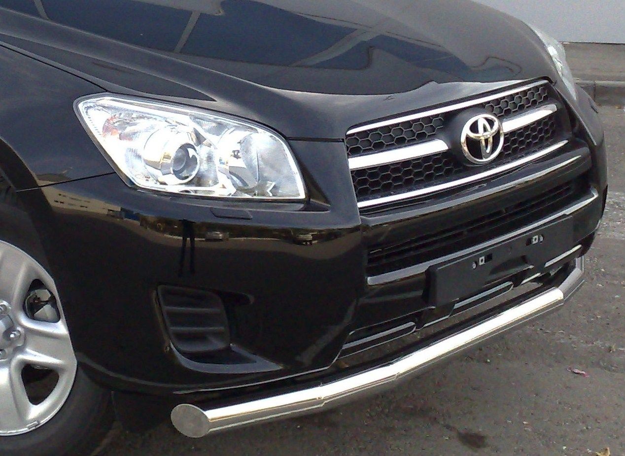 Защита RusStal переднего бампера d76 (секции) для Toyota RAV4 III (длинная база) 2009-2010. Артикул TRLZ-000147