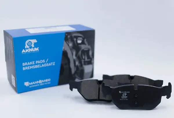 КОЛОДКИ ТОРМОЗНЫЕ ДИСКОВЫЕ ЗАДНИЕ AKNUK BMW 1 (E81), 09/06 -/ 3 (E90), Aknuk. Артикул BP4228