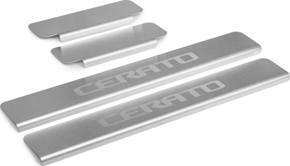 Накладки Rival на пороги (с надписью) для Kia Cerato III 2013-09.2018. Артикул NP.2805.3