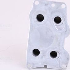 Радиатор масляный (маслоохладитель) для двигателя Nissens (алюминий) для Volvo C70 II 2008-2009. Артикул 90740