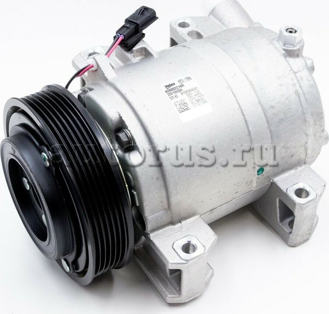 Компрессор кондиционера Renault. Артикул 926002216R