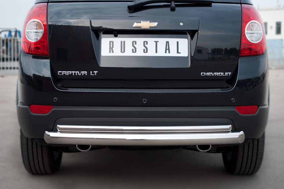 Защита RusStal заднего бампера d76/42 (дуга) для Chevrolet Captiva 2012-2013. Артикул CHCZ-000835