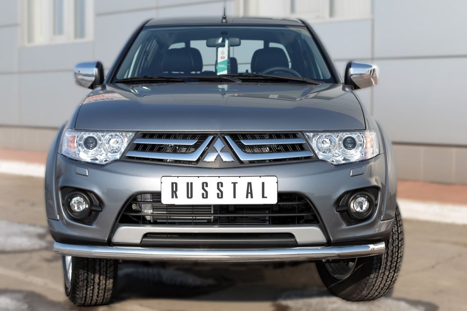 Защита RusStal переднего бампера d63 (секции) для Mitsubishi L200 IV рестайлинг 2013-2015. Артикул MLZ-002034