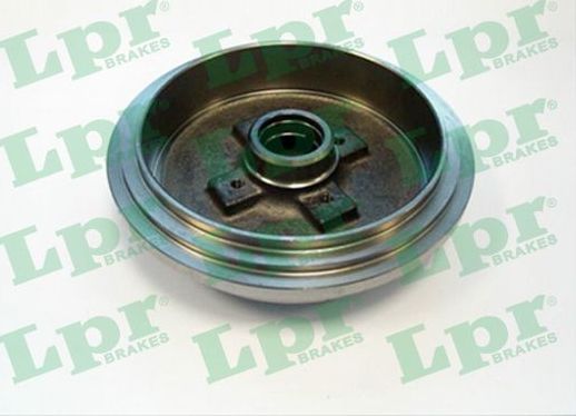 Тормозной барабан LPR задний для Volkswagen Passat B3 1988-1996. Артикул 7D0233