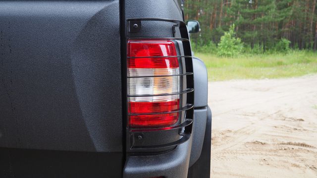 Защита задних фонарей АВС-Дизайн для УАЗ Пикап 2015-2026. Артикул ABC.UAZ.PBH.012