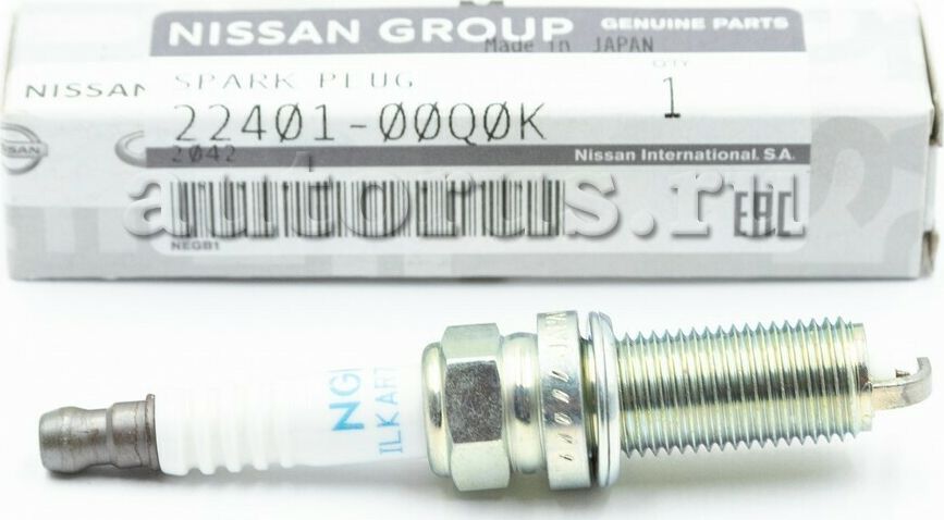 Свеча зажигания Nissan. Артикул 2240100Q0K