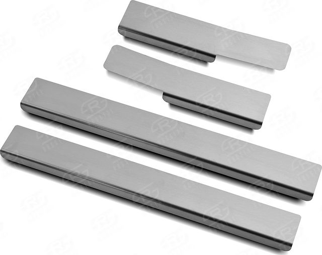 Накладки RusStal на пороги (лист нерж. шлифованный) для Mazda 3 III 2013-2018. Артикул MZD313-02