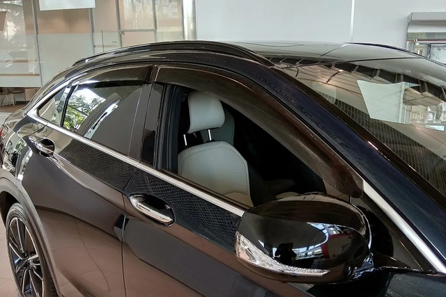 Дефлекторы SIM для окон Infiniti QX55 2021-2026. Артикул SINFQX552132