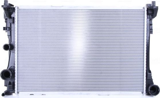 Радиатор охлаждения двигателя Nissens. Артикул 627012