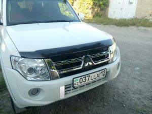 Дефлектор SIM для капота Mitsubishi Pajero IV 2006-2025. Артикул SMIPAJ0712