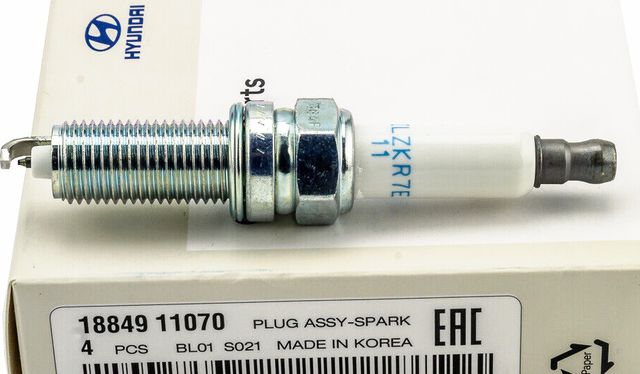Свеча зажигания Hyundai / Kia для Kia Optima IV 2015-2026. Артикул 1884911070