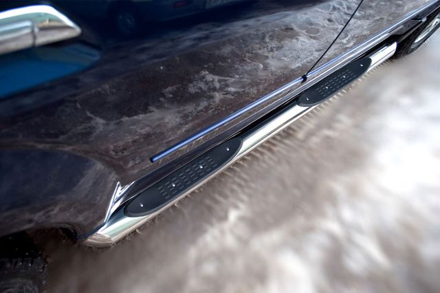 Защита порогов RusStal труба d76 с накладками (вариант 1) для Great Wall Hover H5 2011-2016. Артикул GH5T-0003511