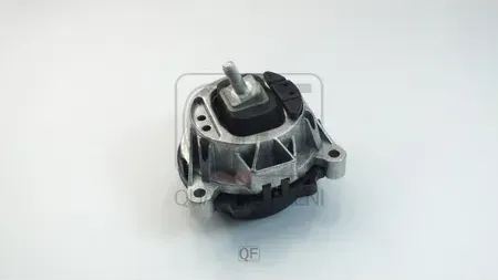 Опора двигателя rh (Quattro Freni). Артикул qf00a00629