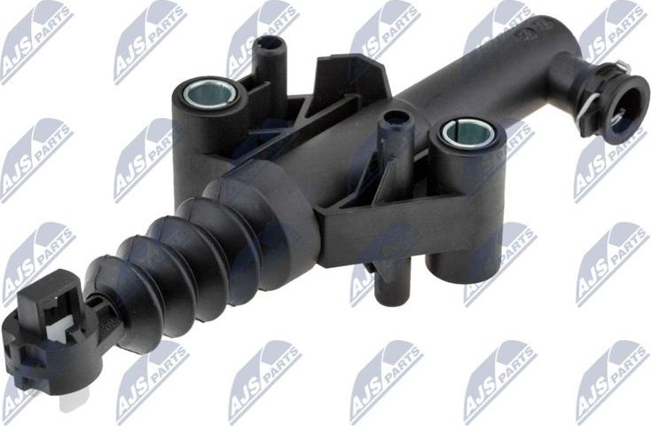 Цилиндр сцепления главный NTY. Артикул NSP-RE-018