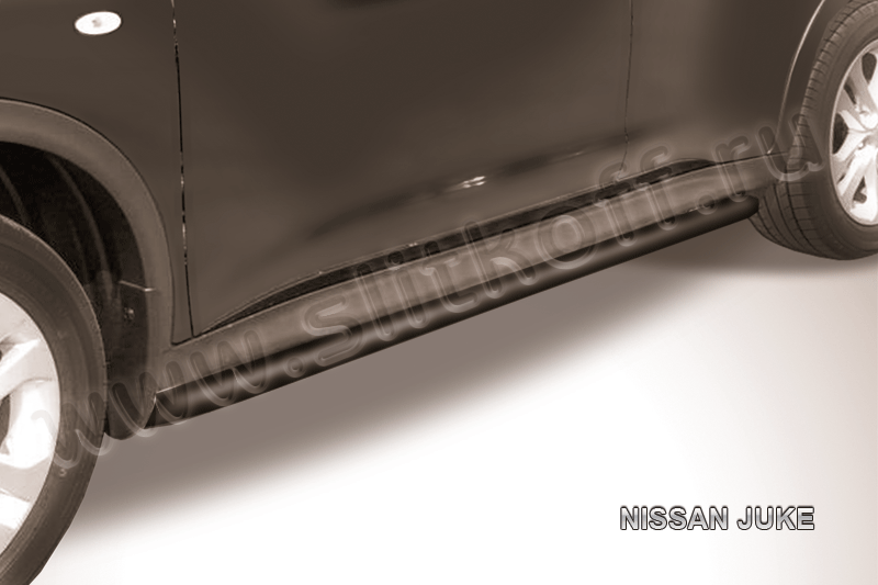 Пороги Slitkoff труба d42 с листом ЧЕРНЫЕ матовые для Nissan Juke 4WD 2010-2019. Артикул NJ4WD-008B