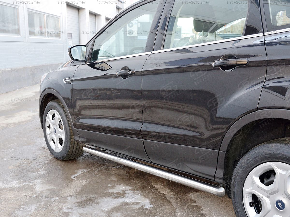 Защита порогов RusStal труба d63 (вариант 3) для Ford Kuga II 2016-2019. Артикул FGT-0026013