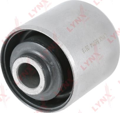 Сайлентблок переднего рычага подвески LYNXauto. Артикул B8014