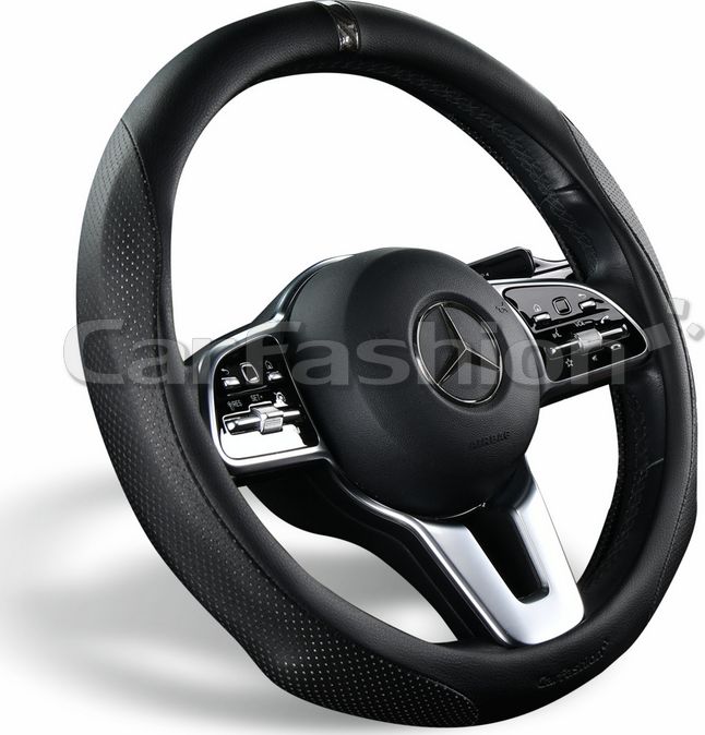 Оплётка на руль CarFashion Torrent (размер M, натуральная кожа, цвет ЧЕРНЫЙ/ЧЕРНЫЙ/ЧЕРНЫЙ). Артикул 31622
