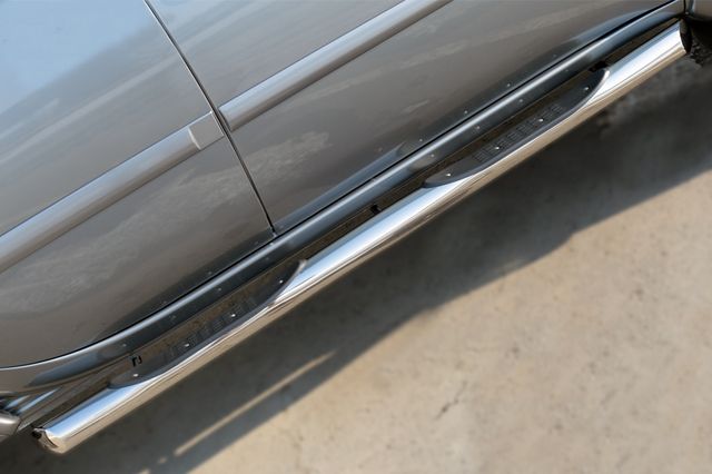 Пороги RusStal d76 с накладкой (вариант 1) для Mitsubishi L200 IV рестайлинг 2013-2015. Артикул MLT-0020391