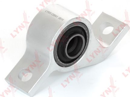 Сайлентблок переднего рычага подвески LYNXauto. Артикул C8641