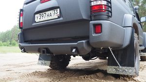 Накладки кузова нижние АВС-Дизайн (Медведь) для УАЗ Pickup 2015-2025. Артикул ABC.UAZ.SP.05BМ