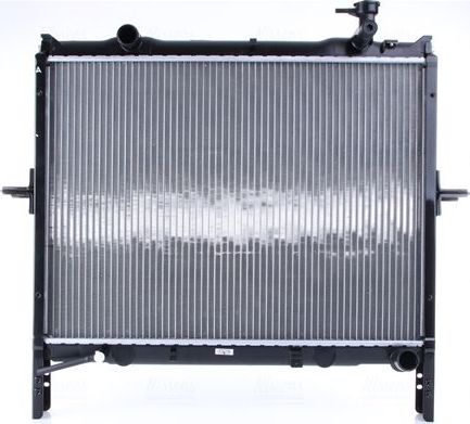 Радиатор охлаждения двигателя Nissens. Артикул 66767