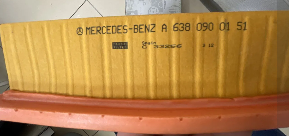 Воздушный фильтр Mercedes-Benz. Артикул A6380900151