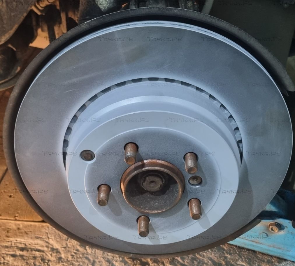 Тормозной диск Land Rover. Артикул LR031846