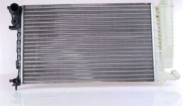 Радиатор охлаждения двигателя Nissens ** FIRST FIT ** для Citroen ZX 1992-1997. Артикул 63512A
