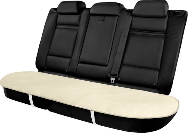 Накидка универсальная Rezkon меховая из 50% нат. овчины на заднее сидения, цвет Белый. Артикул 8104010110