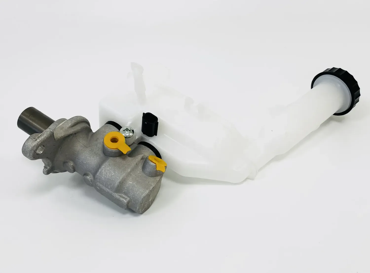 Главный тормозной цилиндр (Ukorauto). Артикул U0109407