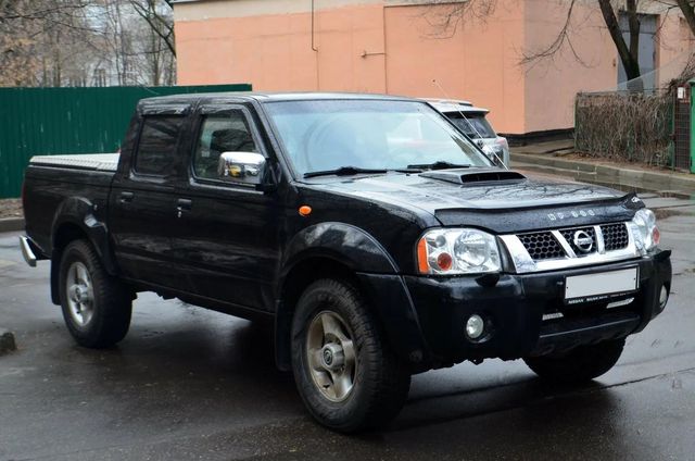 Дефлектор VT52 для капота Nissan NP300 2008-2026. Артикул NS21VT
