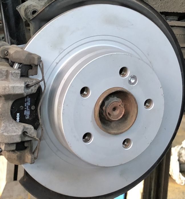 Тормозной диск Bosch. Артикул 0 986 479 410