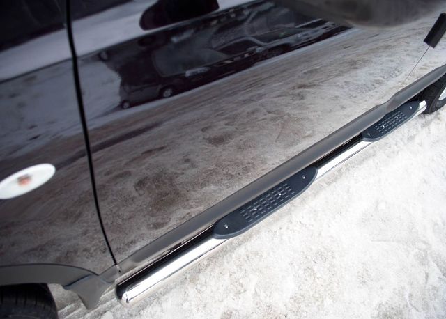 Защита порогов RusStal труба d76 с накладками (вариант 3) для Nissan Qashqai I 2010-2013. Артикул QNT-0007723