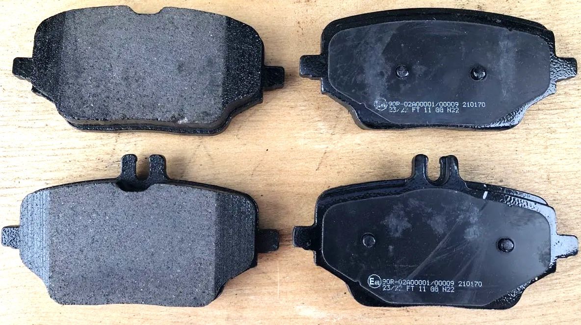 Тормозные колодки Metelli. Артикул 22-1273-0