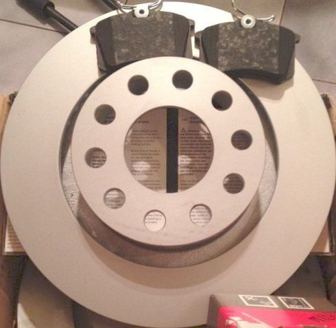 Тормозной диск Bosch задний для Audi A6 II (C5) 1999-2005. Артикул 0 986 479 366