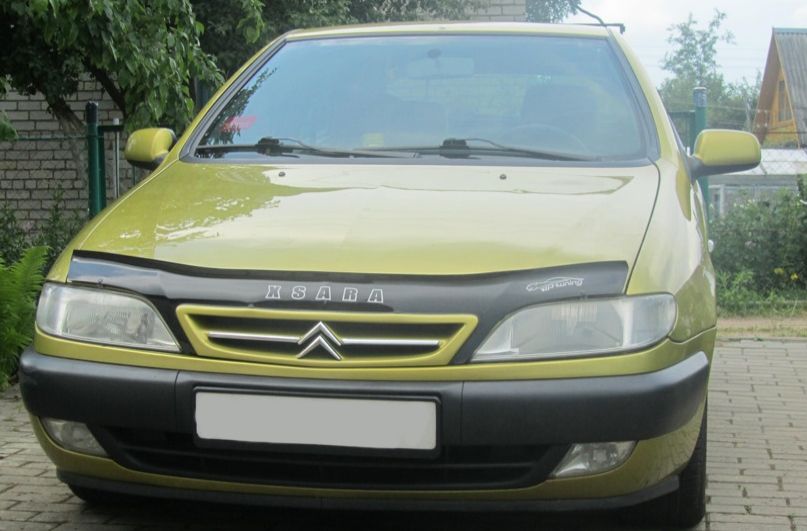 Дефлектор Vip-Tuning для капота Citroen Xsara 1997-2000. Артикул CN04