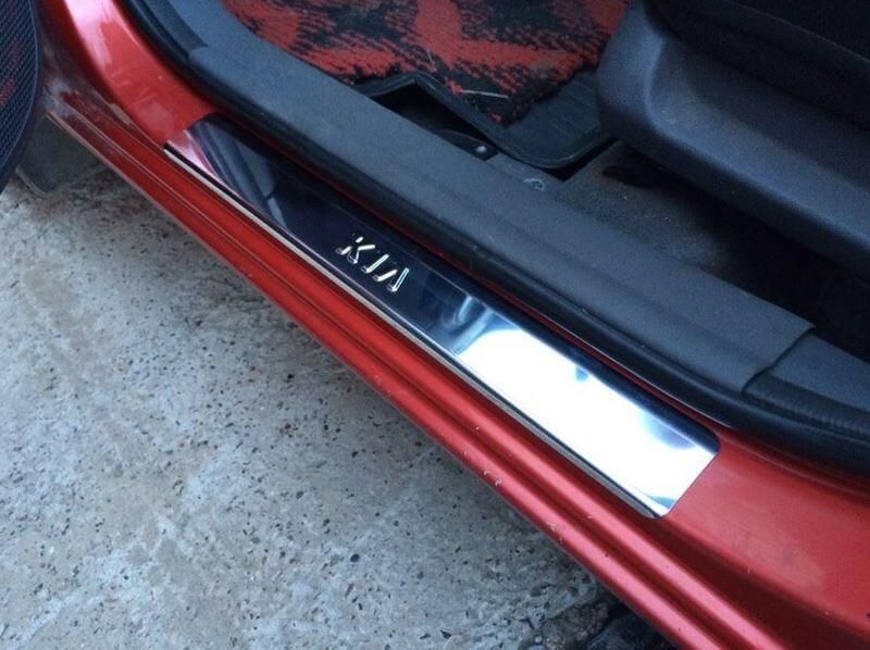 Накладки Ладья на внутренние пороги для Kia Soul II 2013-2019. Артикул 014.43.211