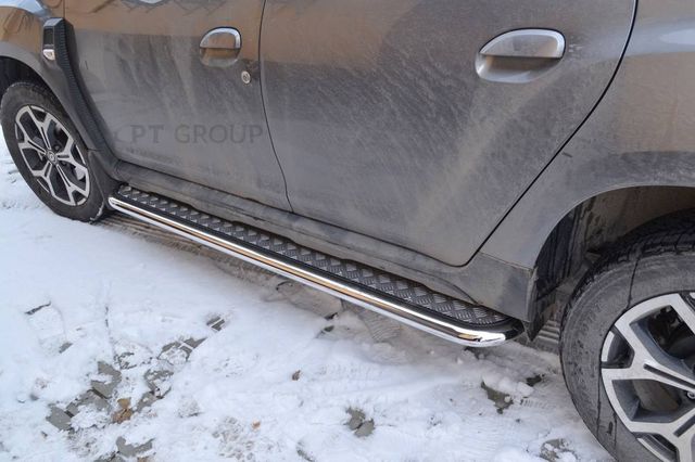 Защита порогов PT Group с алюм. площадкой d=51 мм (НПС) Renault Duster II 2021-2022. Артикул RDU-21-220301.00